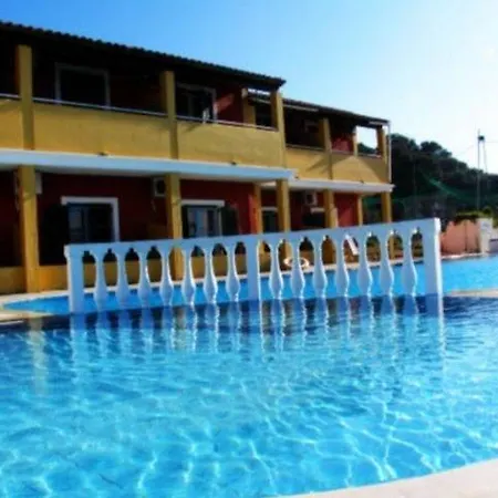 Alexis Pool 3*