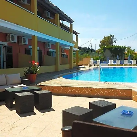 Hotel Alexis Pool
