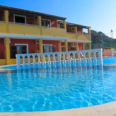 Hotel Alexis Pool 3*