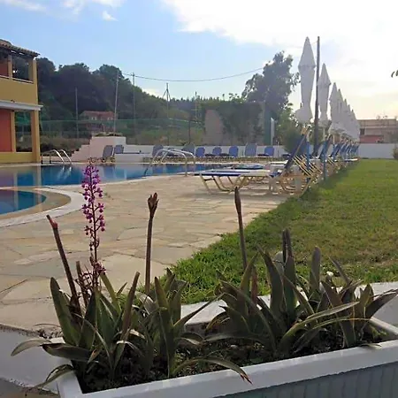 Alexis Pool 3* Sidárion